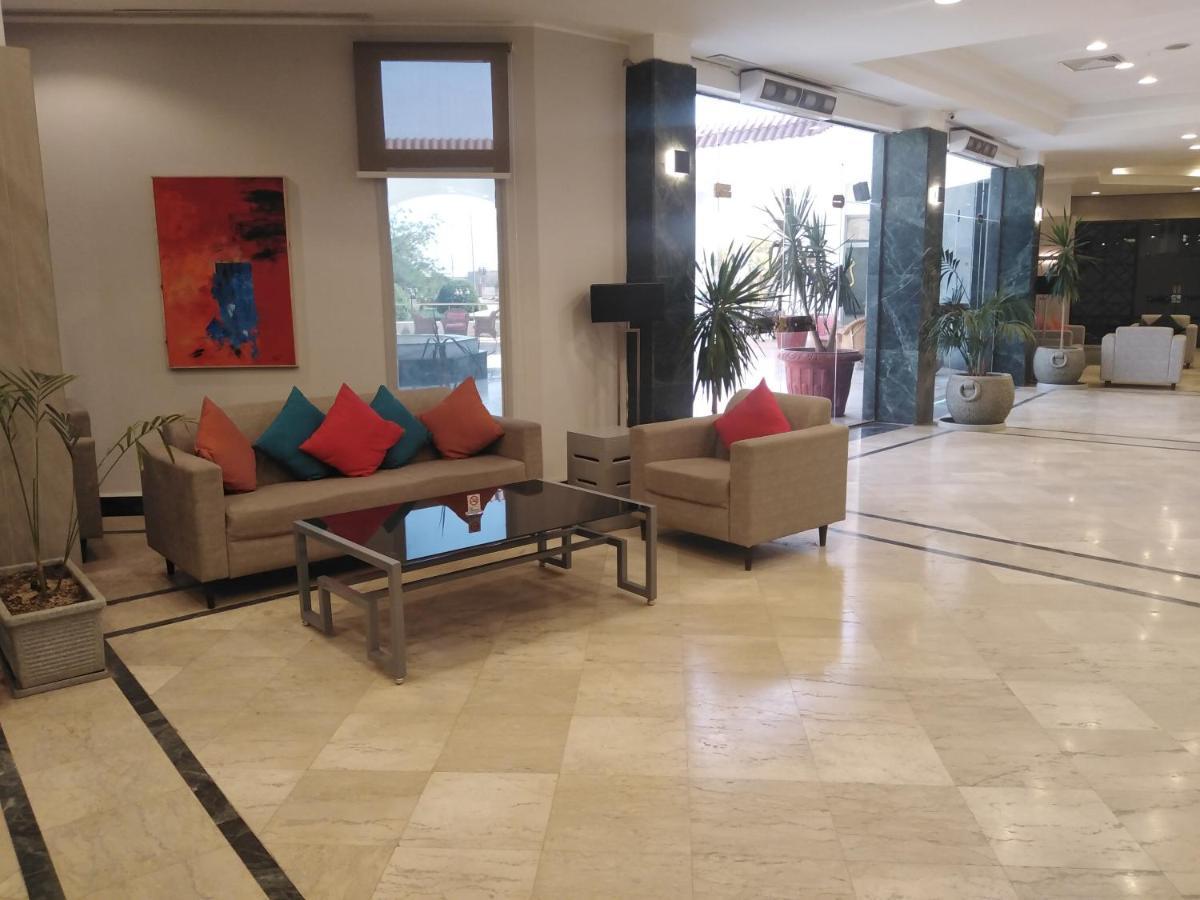 Assiut Cement Hotel Buitenkant foto