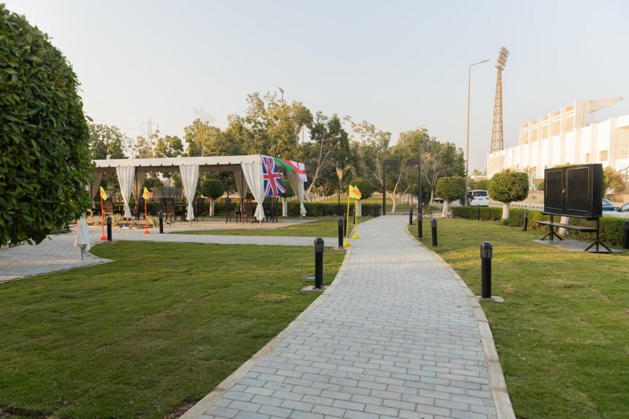 Assiut Cement Hotel Buitenkant foto
