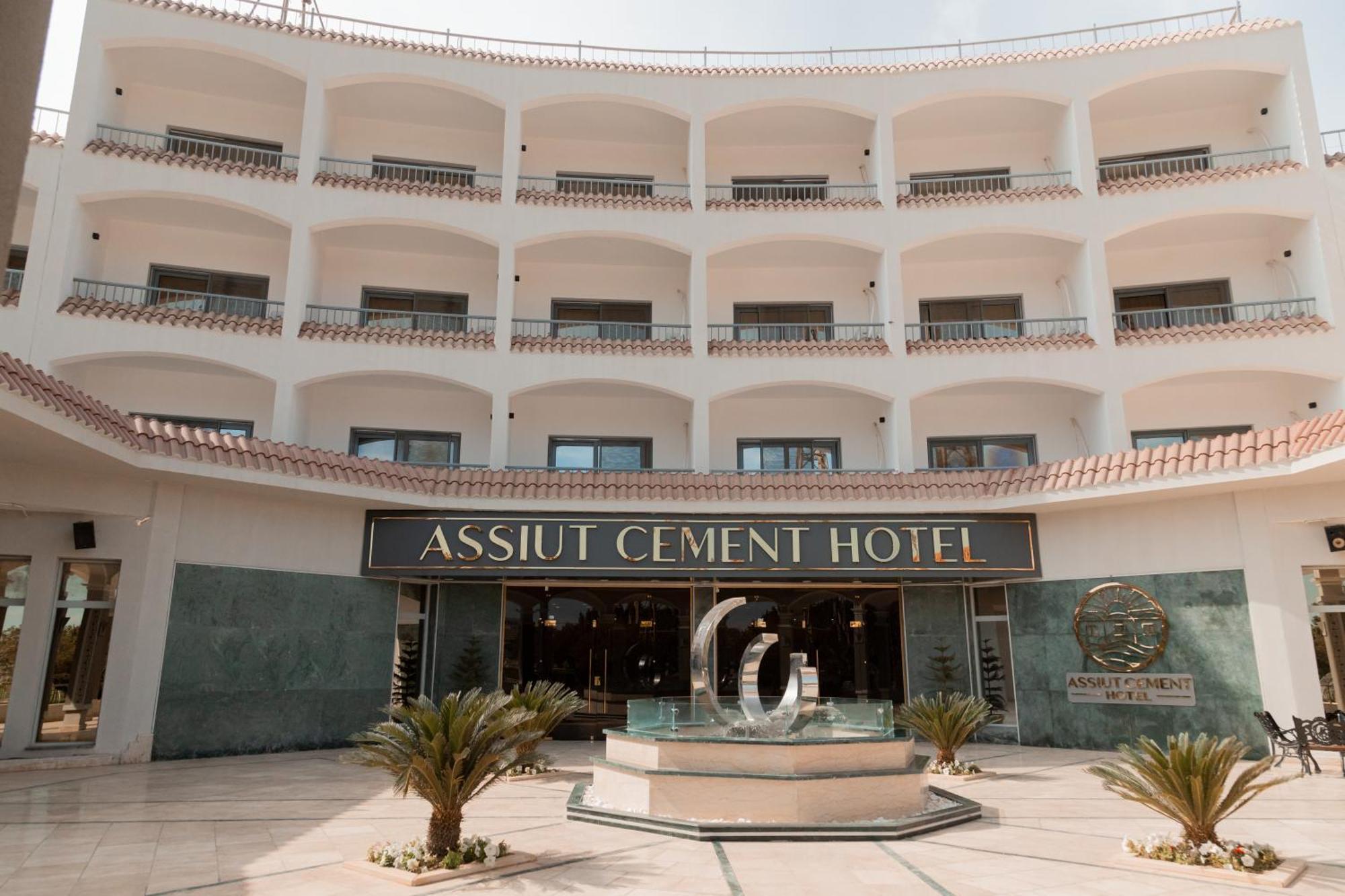 Assiut Cement Hotel Buitenkant foto